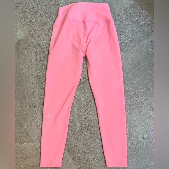 Alo Yoga Leggings - Pink -  Women’s medium - Picture 2 of 5